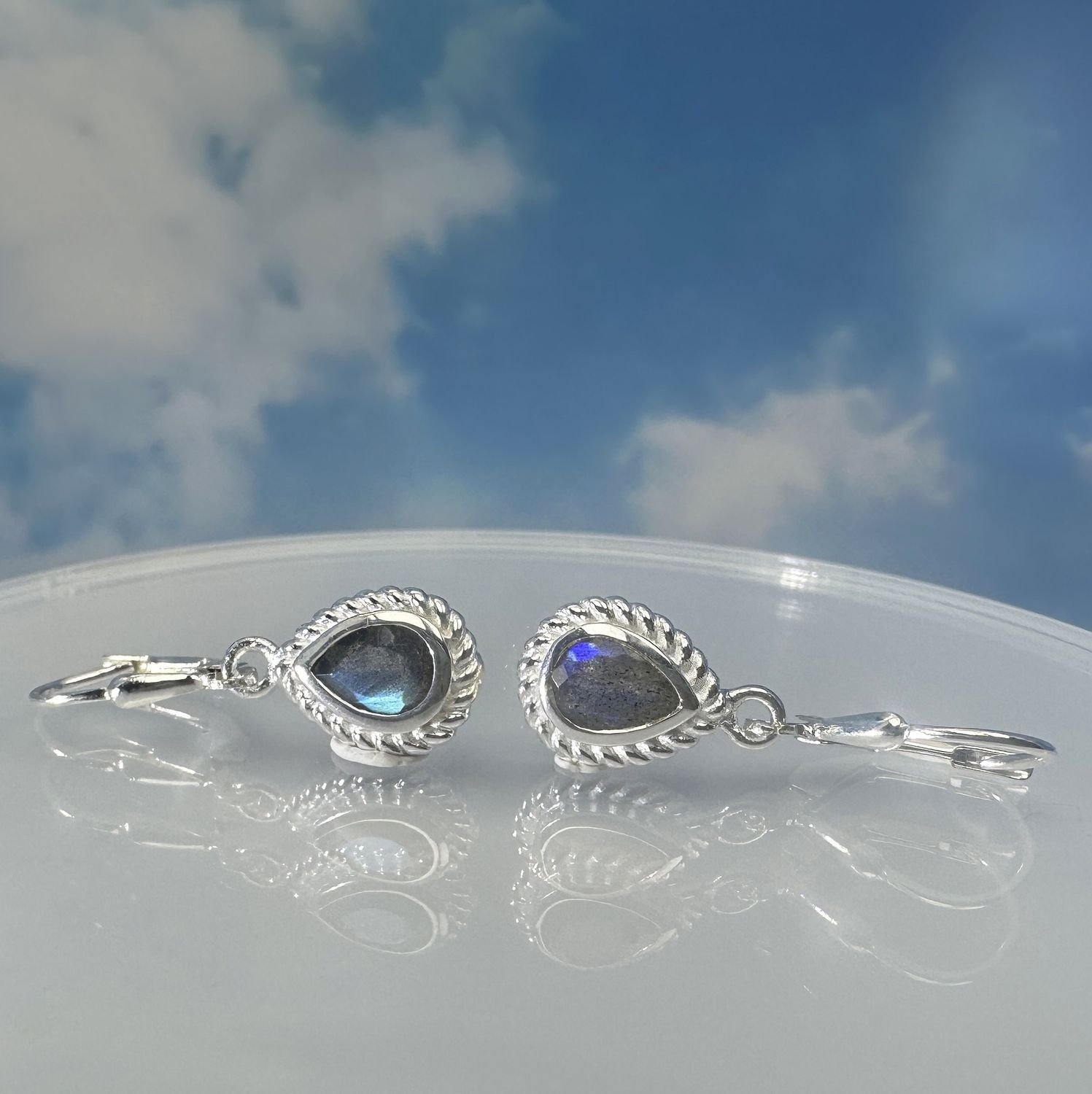 Beautiful natural, real labradorite earrings with faceted stones in 925 sterling silver. 