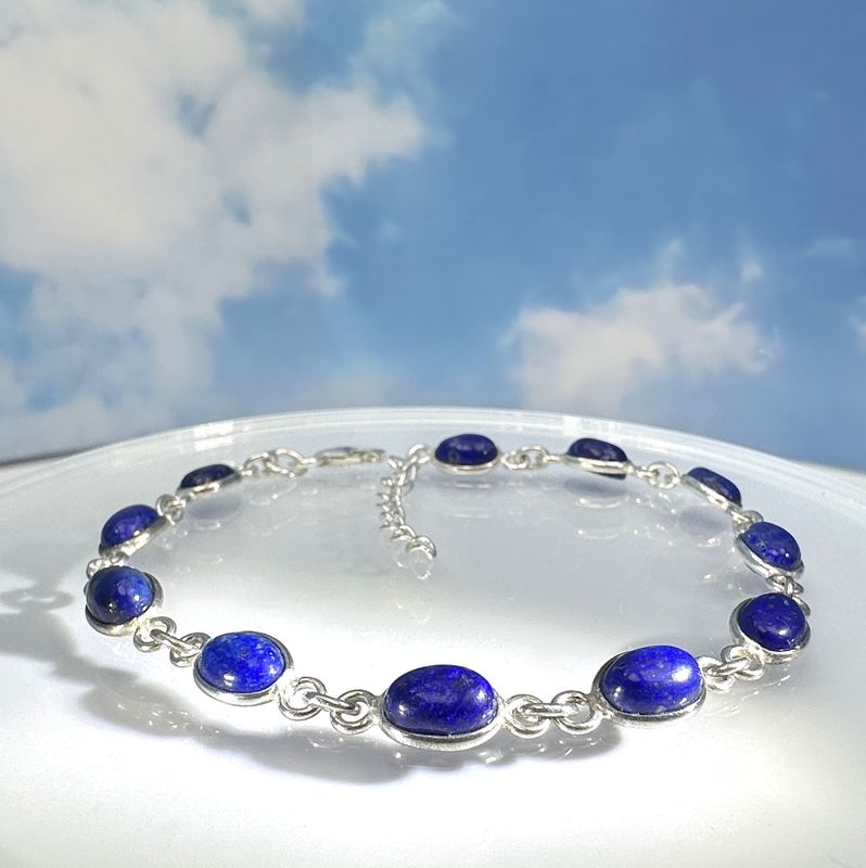 Charming, delicate bracelet made from genuine lapis lazuli 925 Sterling silver
