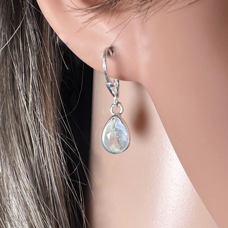 Beautiful natural, real moonstone earrings with faceted stones in 925 sterling silver. 