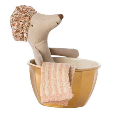 Maileg Wellness muis grote zus met badtobbe