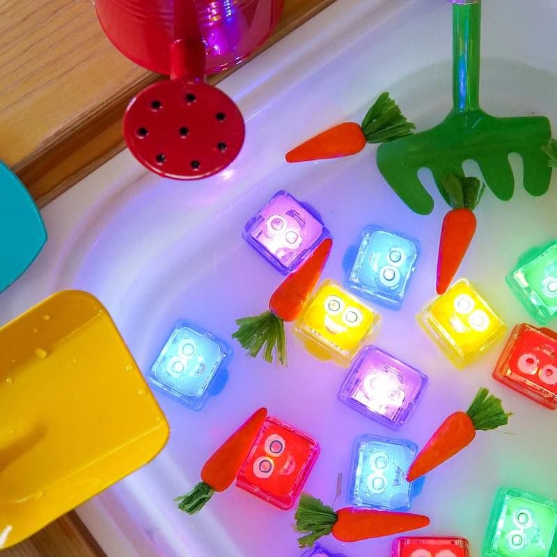 Glo Pals  Light up cubes 4 st.