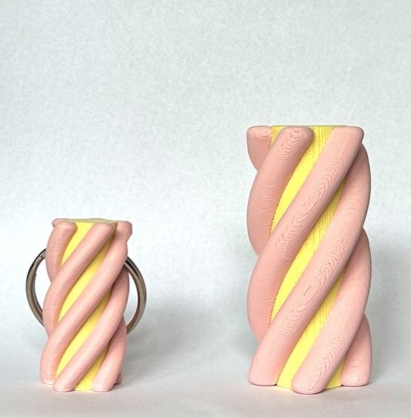 3D Marks sleutelhanger spekje twist roze/geel