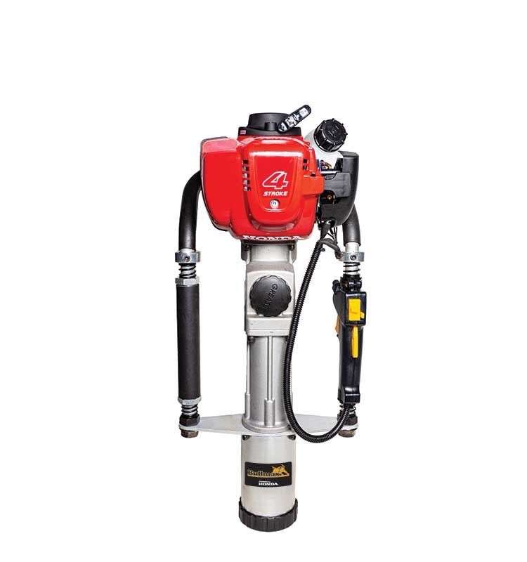 Bullmax 4 Stroke Post Driver