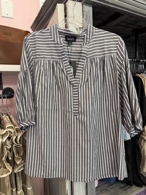 Striped blouse with Quarter length Bubble Sleeve