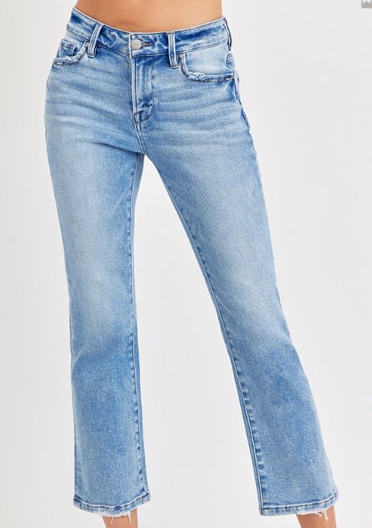 LOW RISE CROP SLIM STRAIGHT JEANS