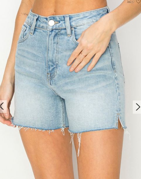 HIGH RISE RAW CUT HEM SIDE SLIT SHORTS RDS6159SZ LIGHT