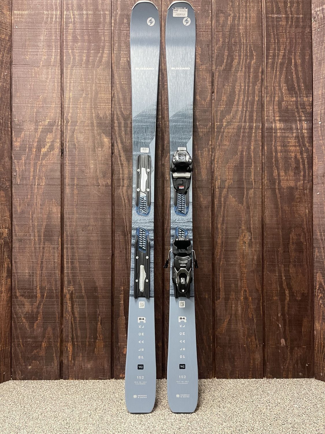 NEW 2025 Blizzard Black Pearl 84 Skis + TPC10 Bindings