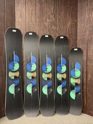 2025 Burton Custom Flying V Snowboard