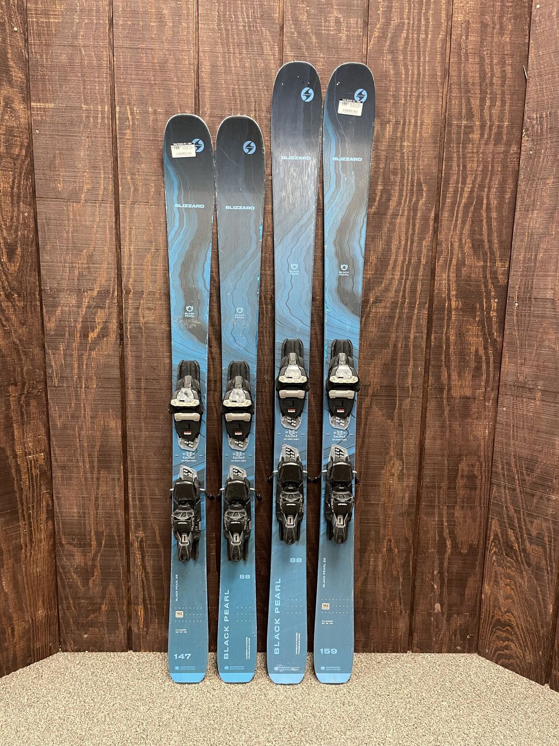 2023 Blizzard Black Pearl 88 Skis + Squire 11 Bindings