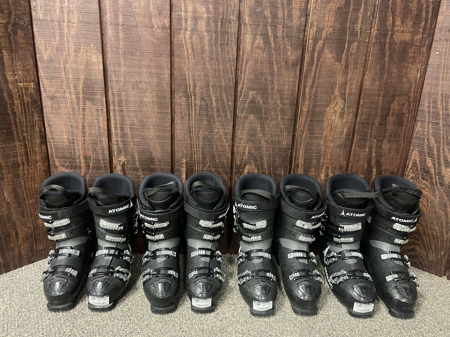 2023 Atomic Hawx Magna R90 Mens Ski Boot