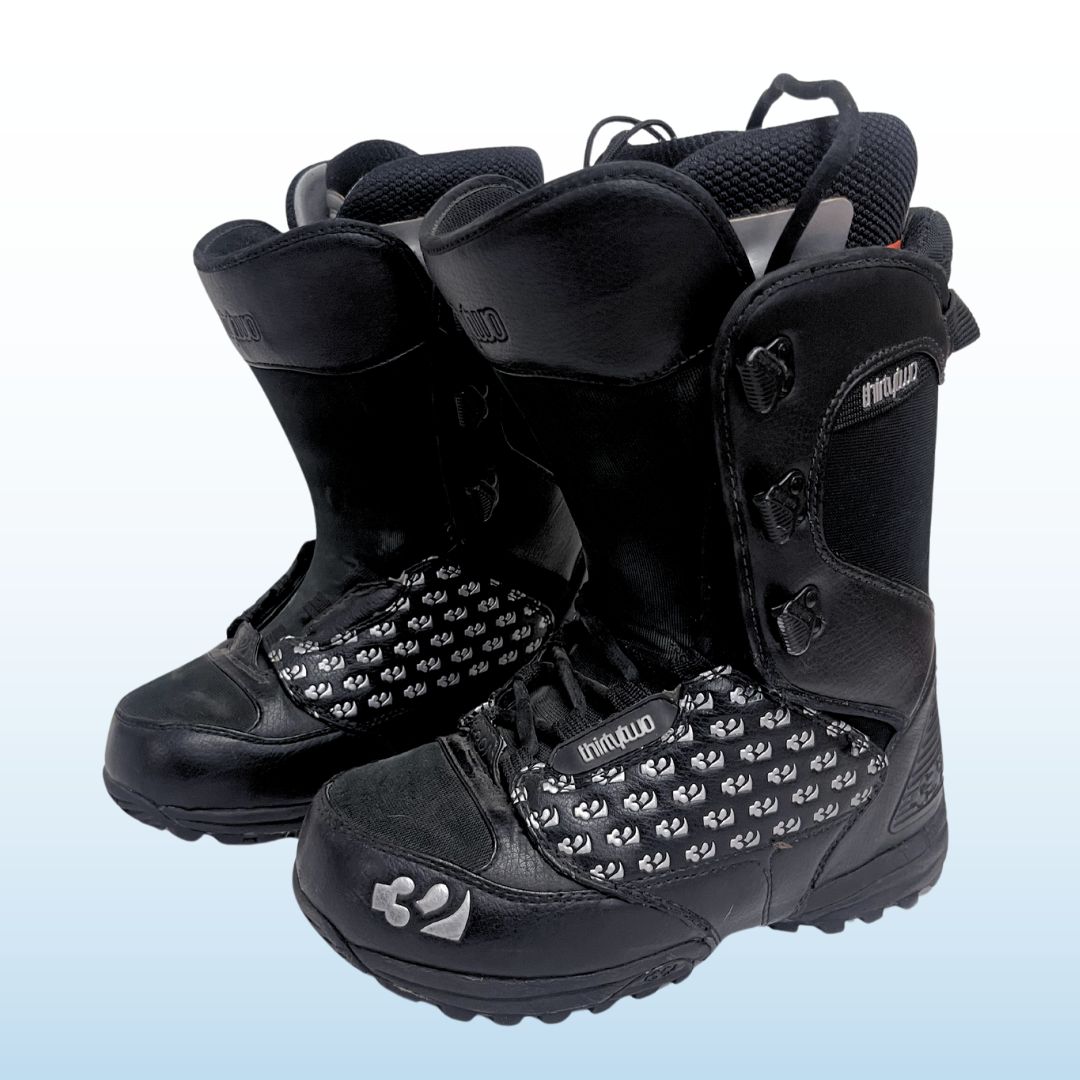 ThirtyTwo Lashed Snowboard Boots, Size 7 WMNS