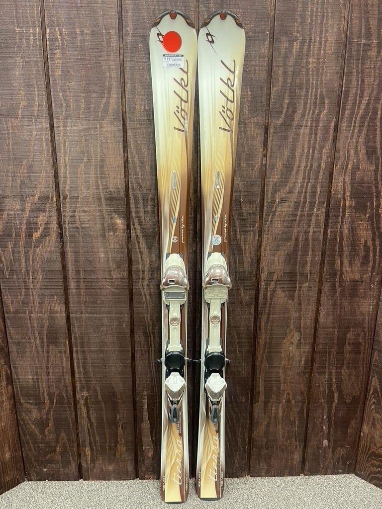 Volkl Attiva Tierra Skis + Marker Emotion Bindings, Size 154cm
