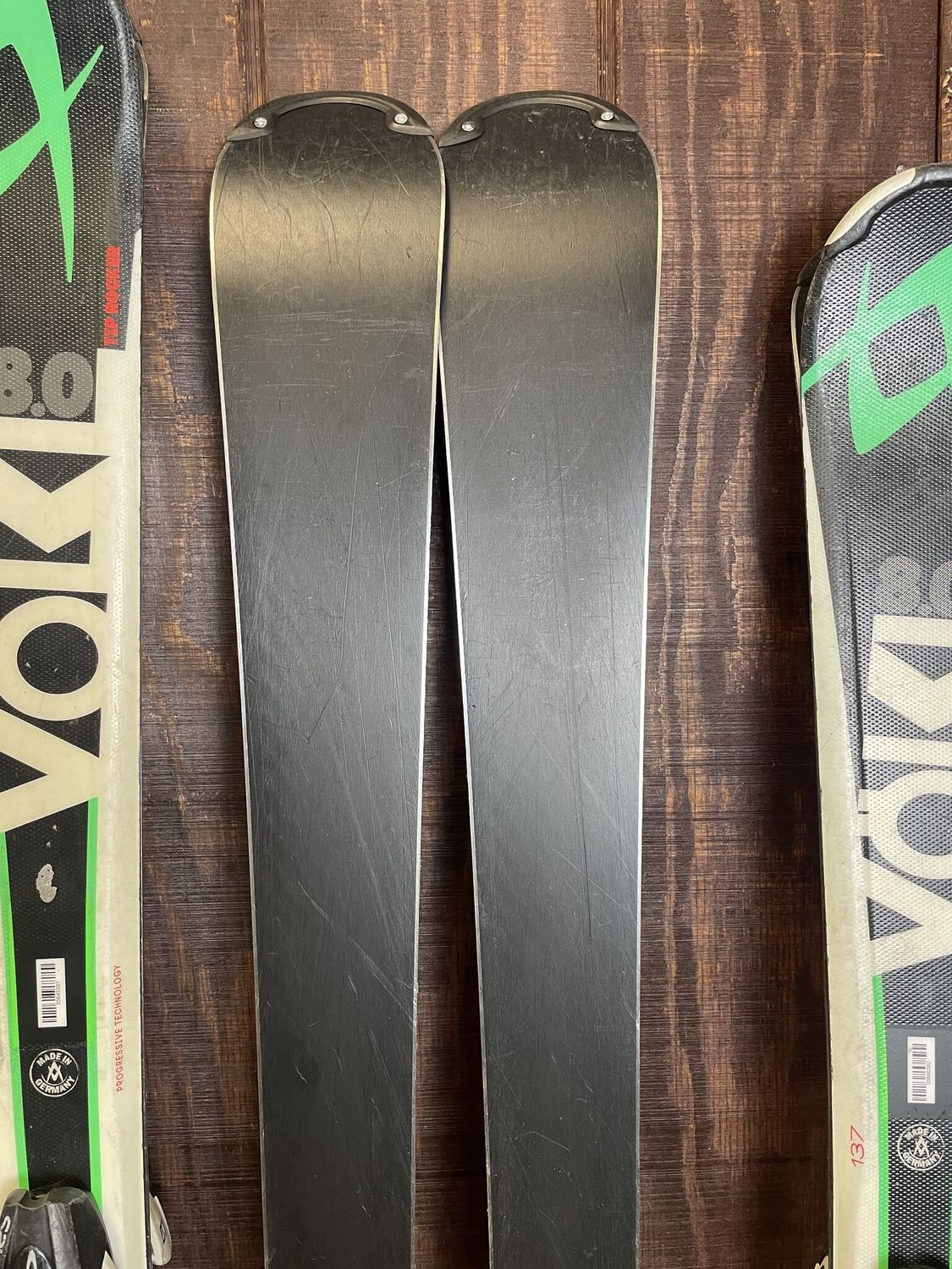 2018 Volkl RTM 8.0 Skis + Salomon L10 Adjustable Bindings