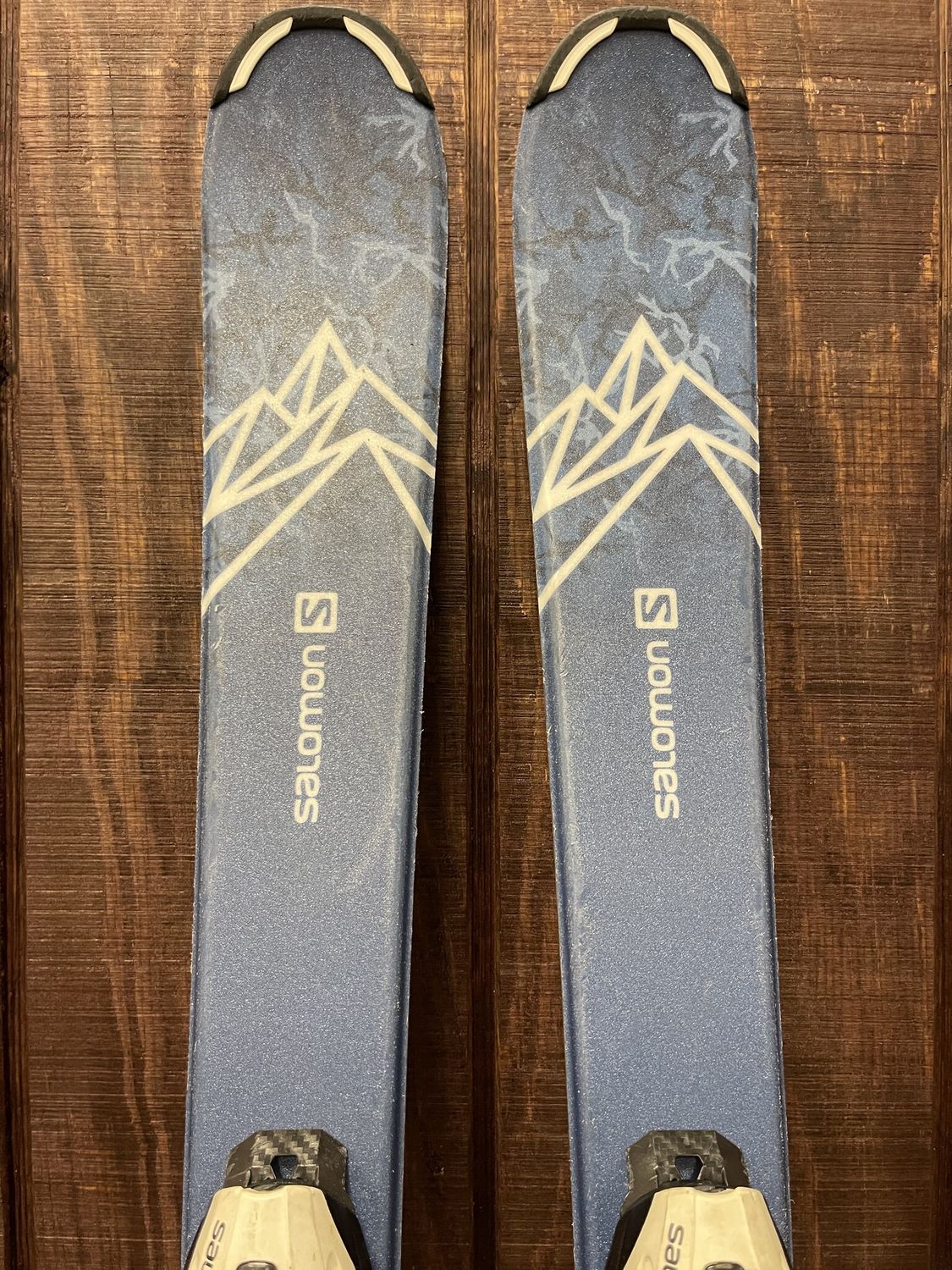 2022 Salomon QST MAX-Jr Skis + Salomon 5 Bindings