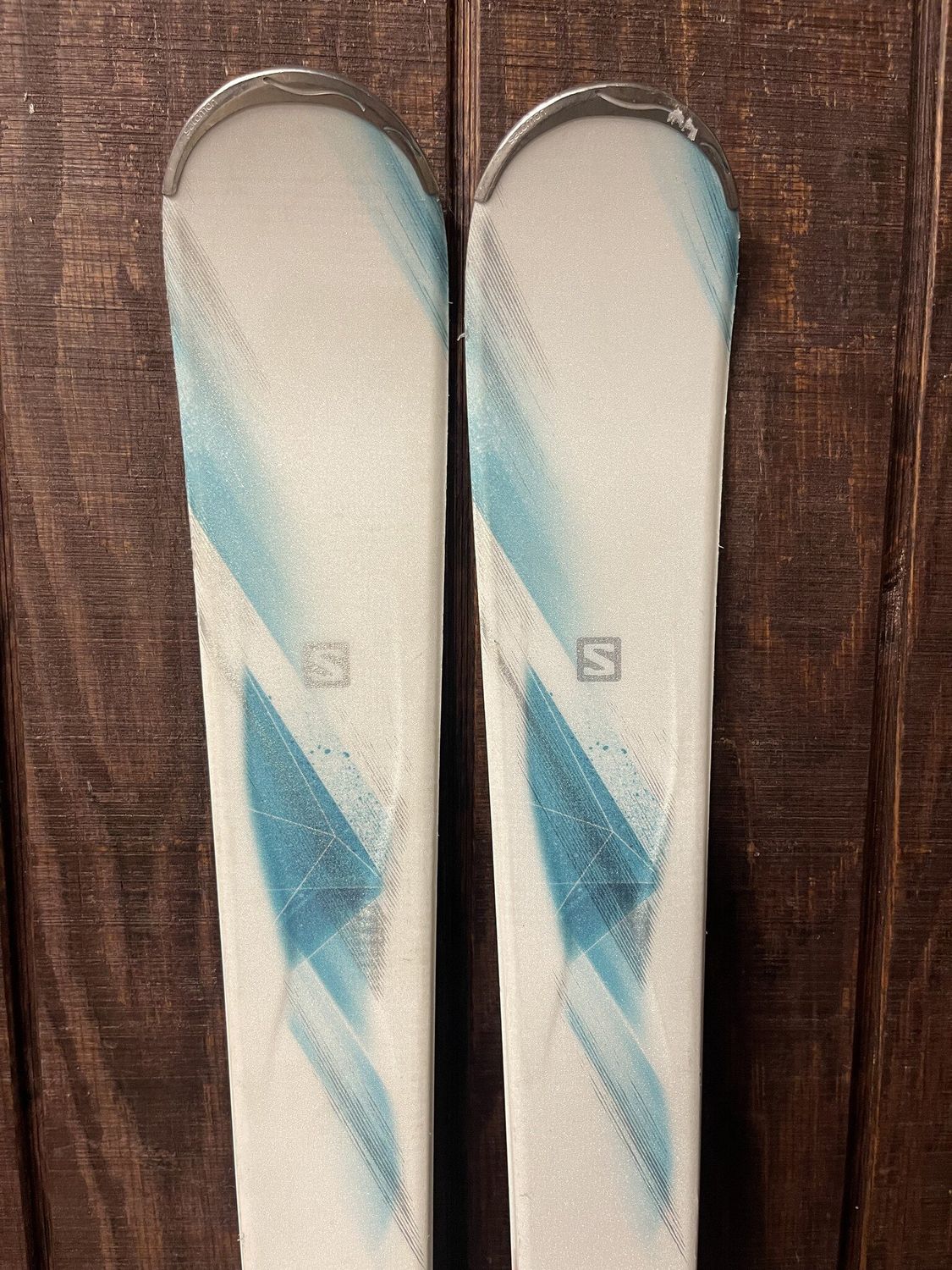 Salomon Constellation Kiana Skis + L10 Bindings