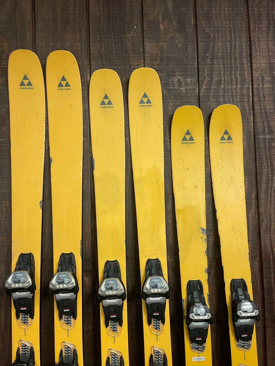 スキー HOLMENKOL HYBRID FX RED/ YELLOW スキー HOLMENKOL HYBRID FX RED/ YELLOW スキー HOLMENKOL HYBRID FX