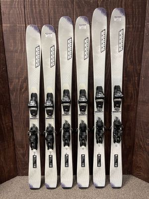 2025 K2 Mindbender 90C Womens Skis + Squire Bindings