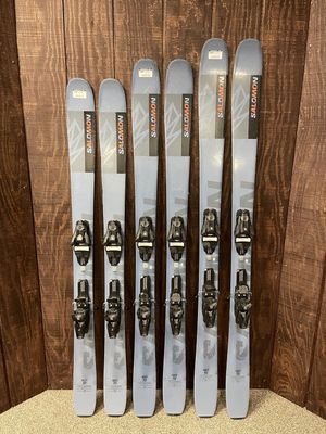 2025 Salomon QST 92 Skis + Strive 11 Bindings