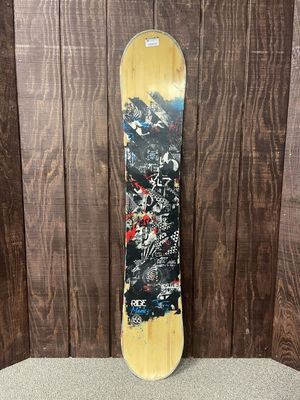 Used 2013 Ride Manic Snowboard 155cm