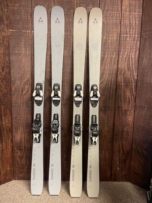 2023 Fischer Ranger 90 Skis + Strive 11 Bindings