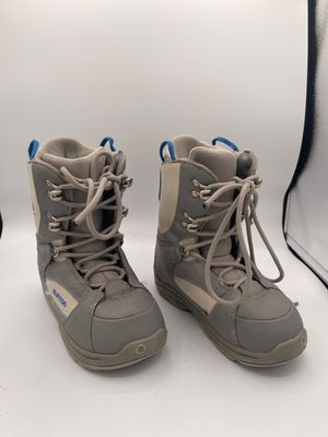 Burton Progression Kids Snowboard Boots, Size 5 YOUTH