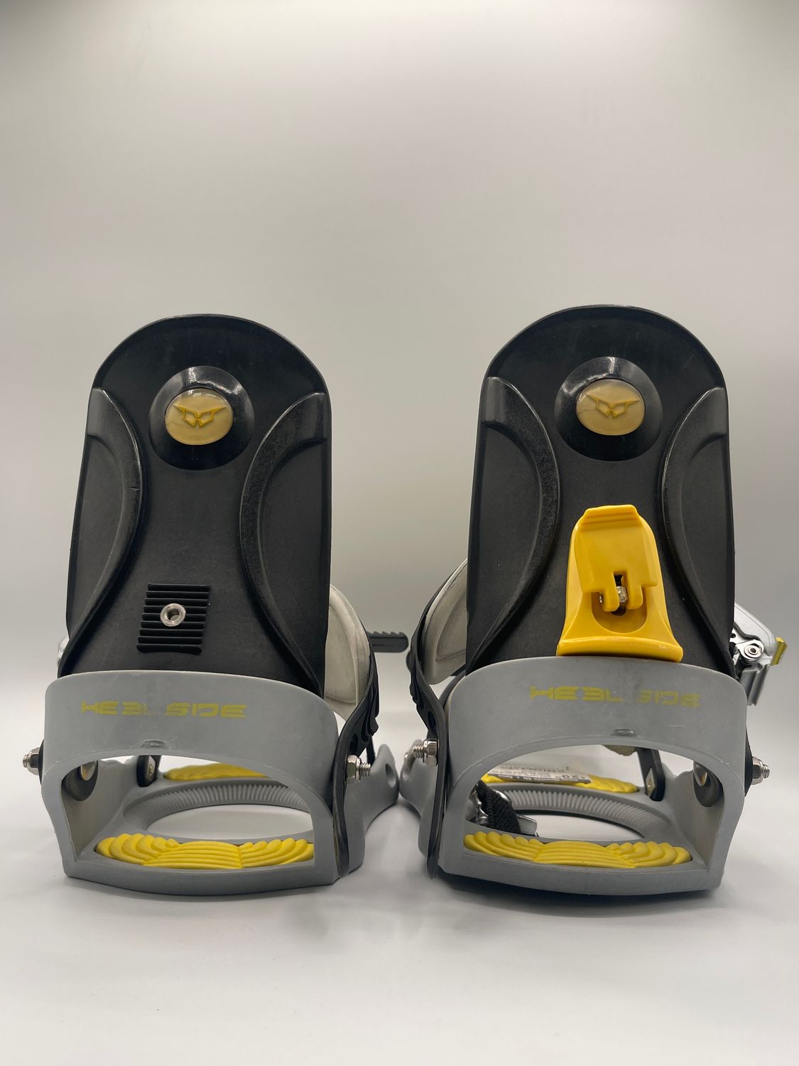 Used Lamar Jr. Snowboard Bindings, Size S SOLD AS IS/NO REFUNDS OR EXCHANGES