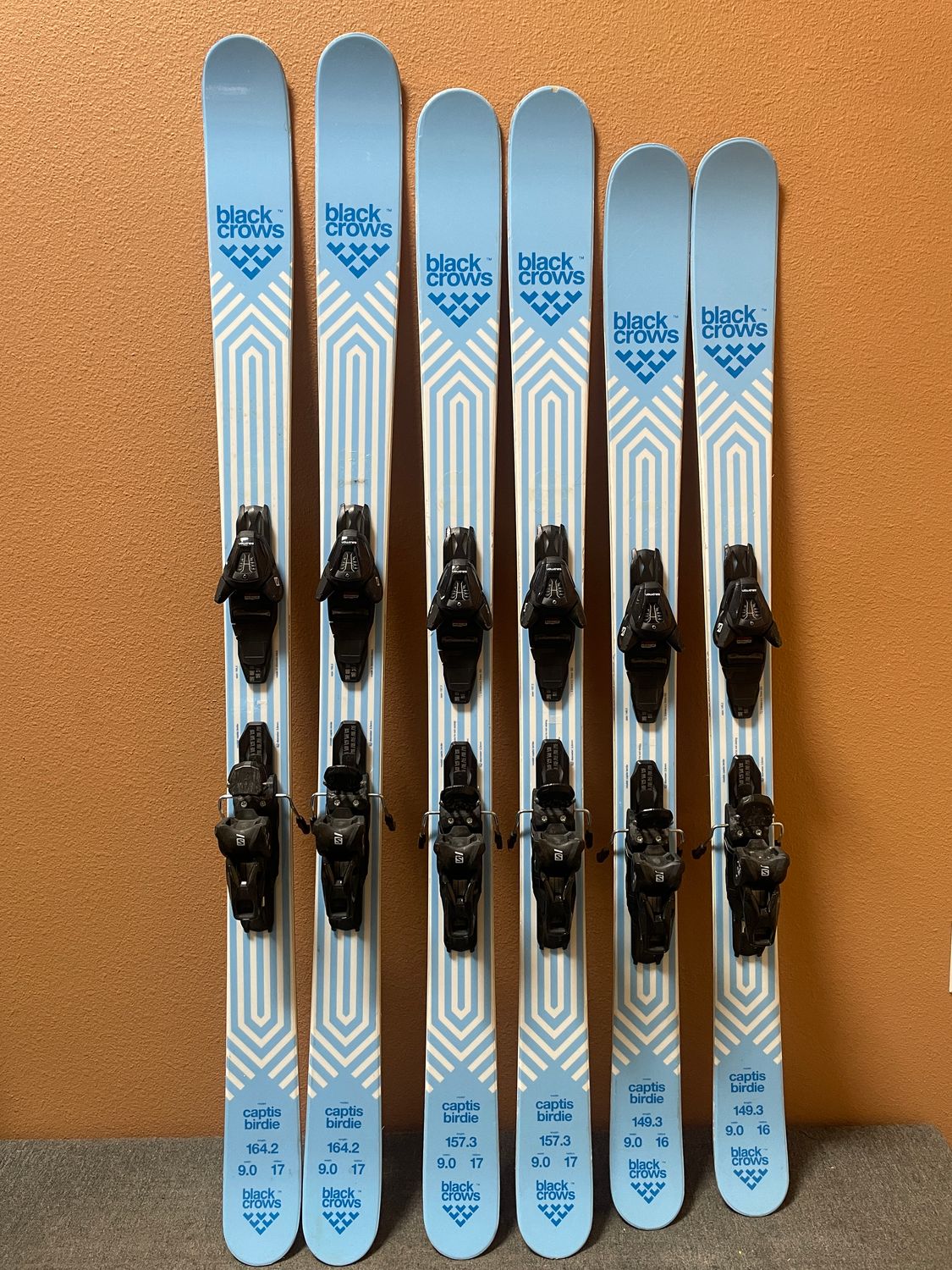 Used 2023 Black Crow Captis Birdie Skis + Salomon L10 GW Bindings