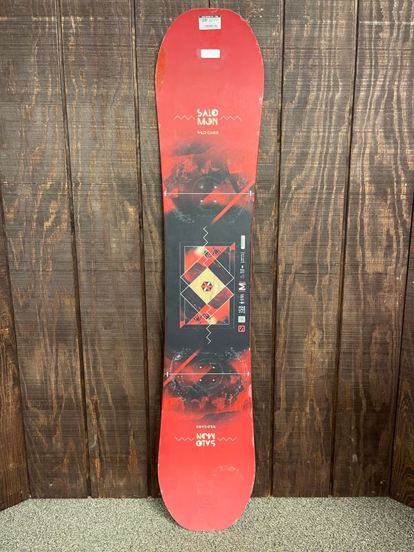 Used 2023 Salomon Wildcard Snowboard 150cm