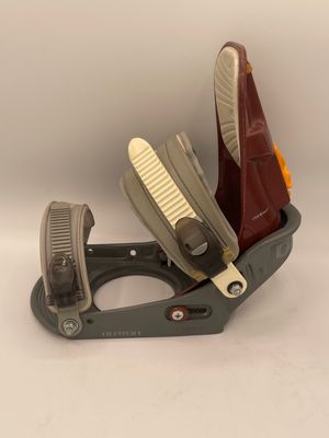 Burton Contour Sz. Sm/Med NO REFUND NO EXCHANGES Burton Contour Sz. Sm/Med NO REFUND NO EXCHANGES