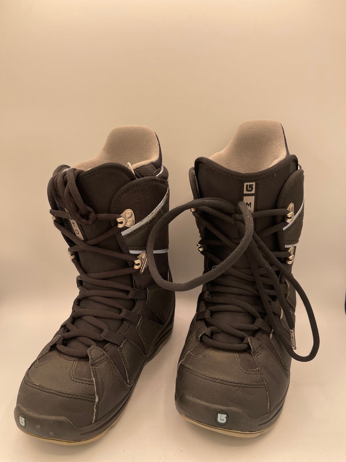 Used Burton Moto Snowboard Boots, Size 6.5 Women's Used Burton Moto Snowboard Boots, Size 6.5 Women's