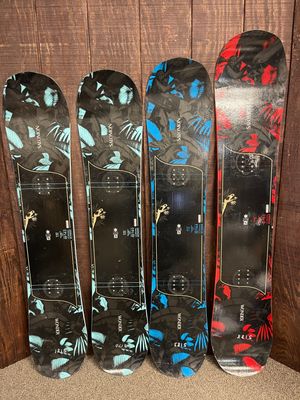 Used 2022 Salomon Wonder Snowboard