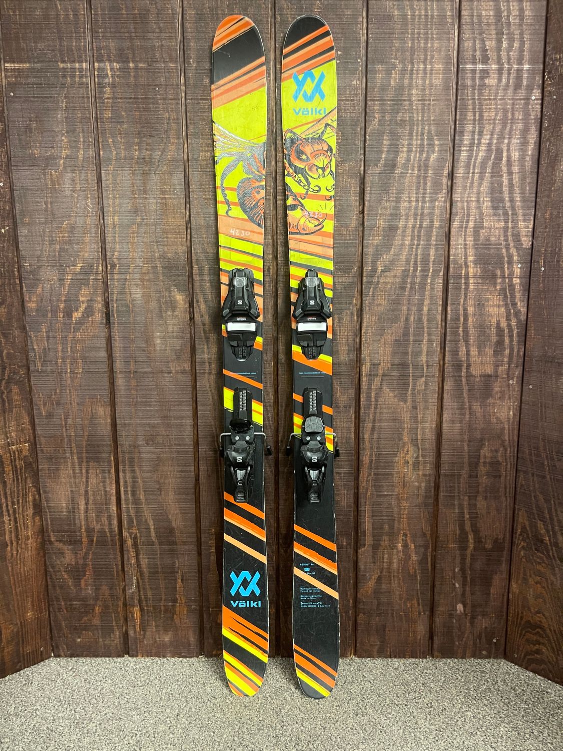 Used 2023 Volkl Revolt 96 Skis + Strive 11 Bindings, 157cm