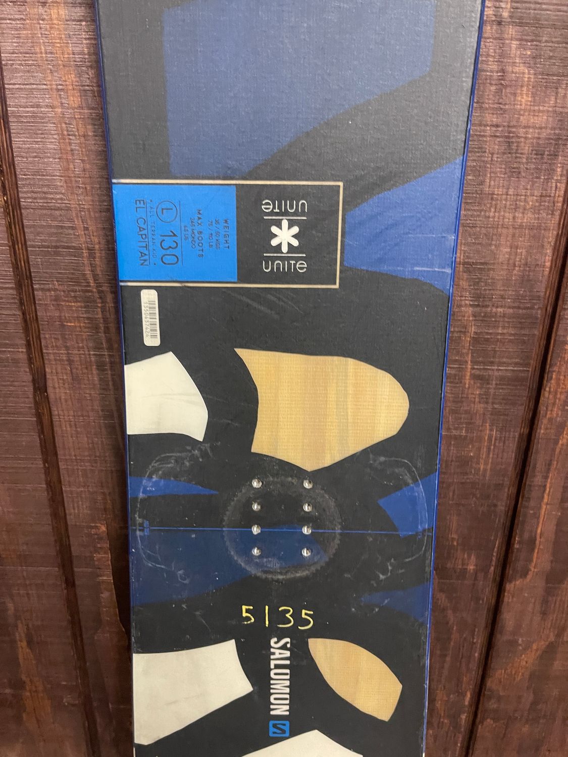 Used 2020 Salomon El Capitan Kids Snowboard, 130cm Used 2020 Salomon El Capitan Kids Snowboard, 130cm