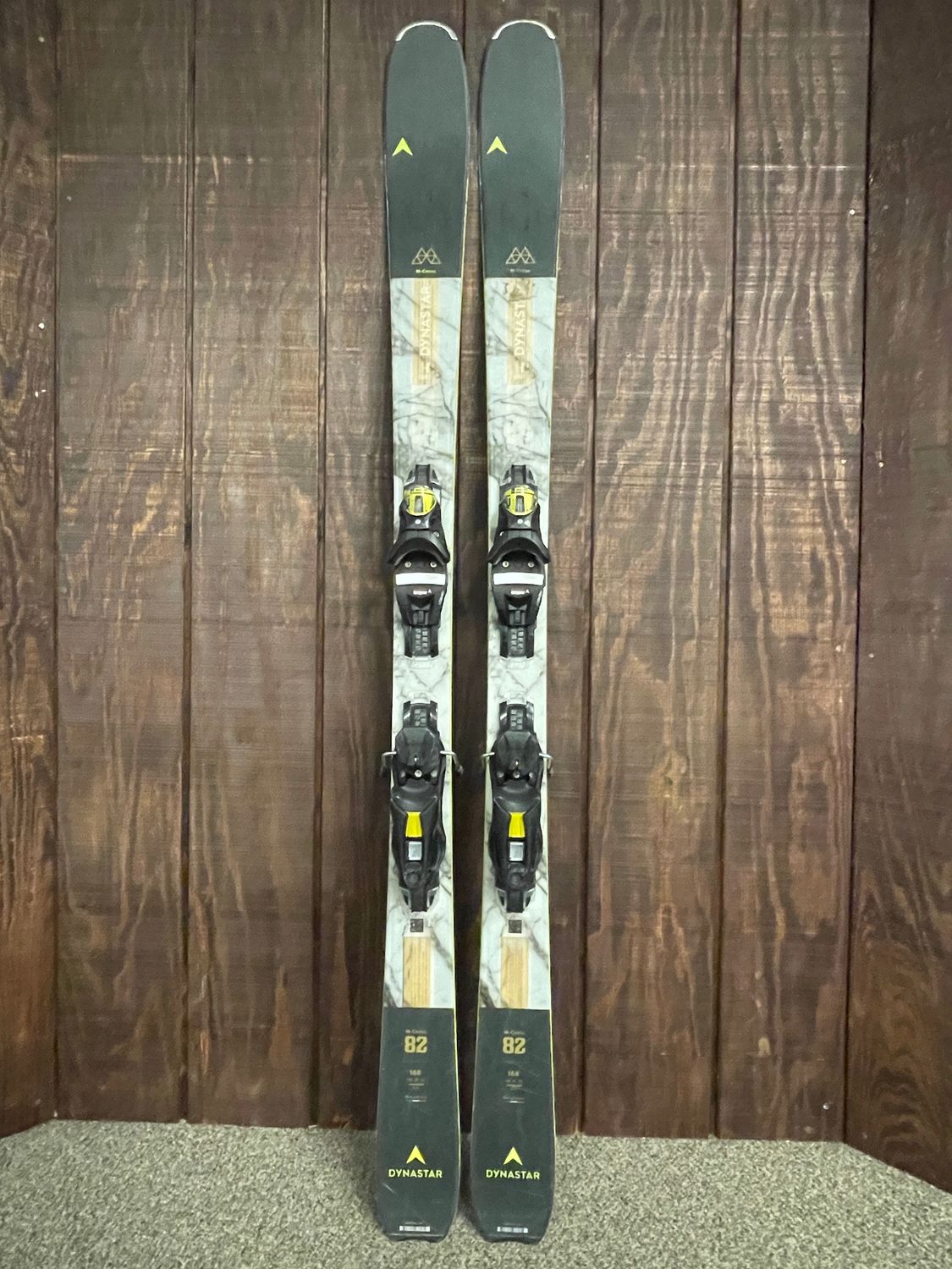 2023 Dynastar M Cross 82 Skis + Konnect 12 Bindings 2023 Dynastar M Cross 82 Skis + Konnect 12 Bindings