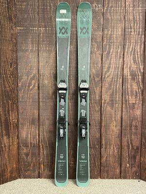 2025 Volkl Mantra 102 Skis + TCX Bindings