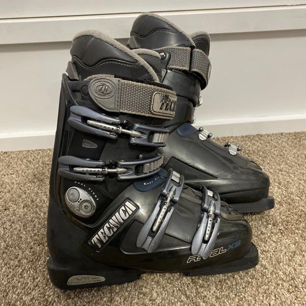 Tecnica Rival X9 Ski Boots, Size 24.5