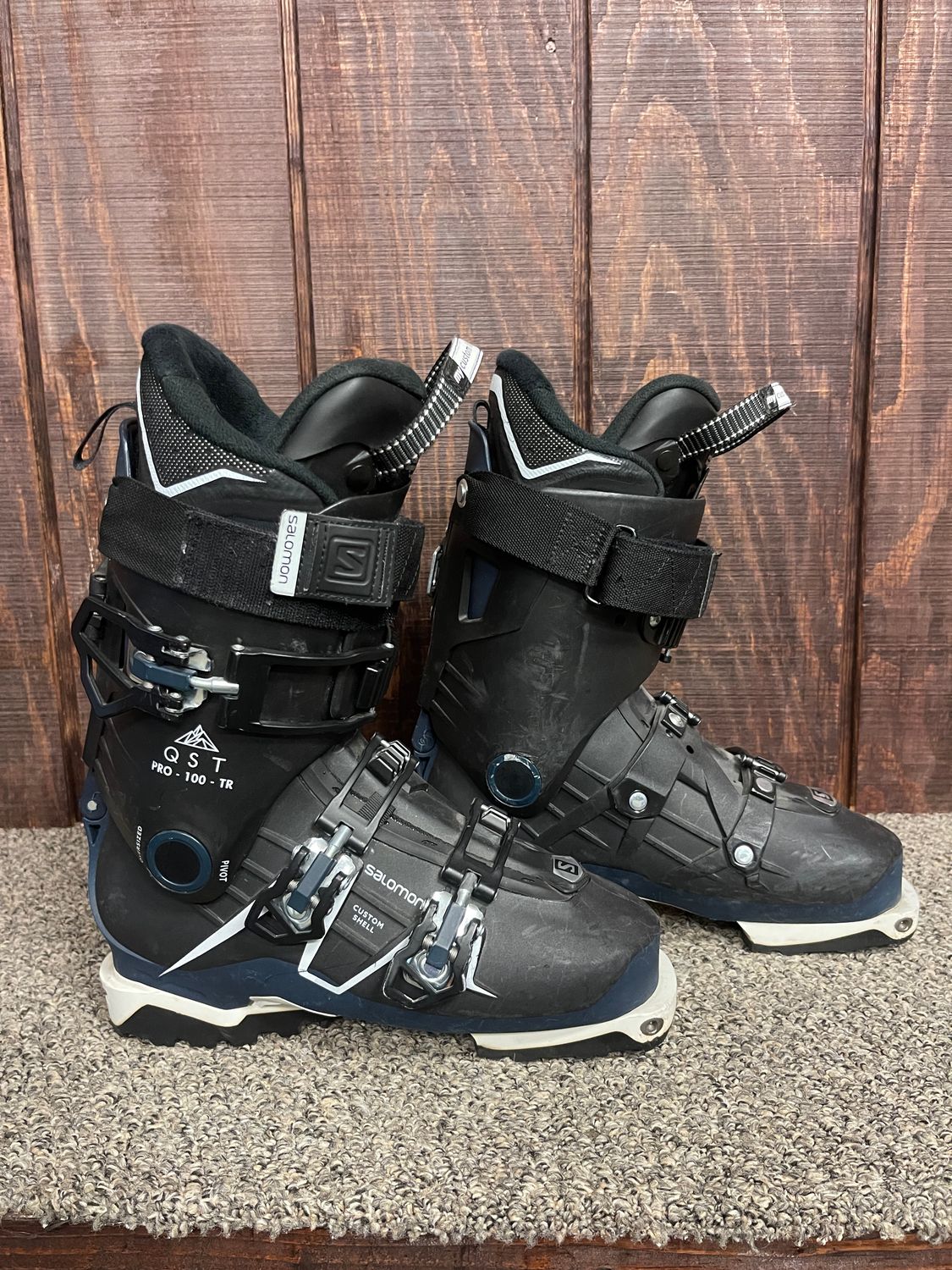 Salomon QST Pro 100 TR Ski Boots