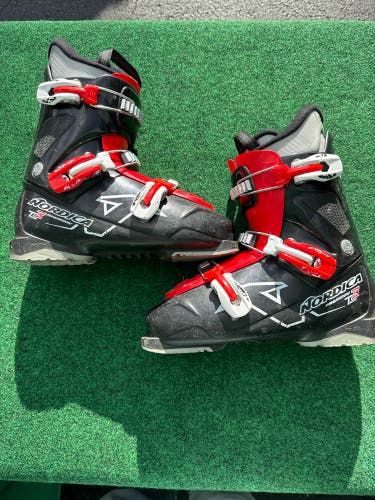 Used Nordica FireArrow T3 Kids Ski Boots (Final Sale)