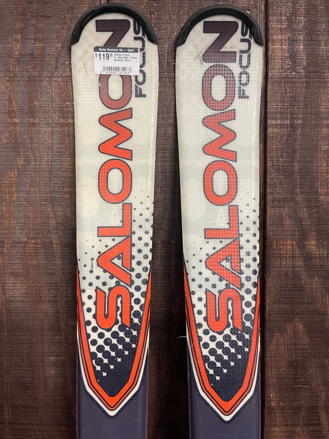 SALOMON XWING4 カービングスキー 154cm XERES ストック付 Salomon XWing Focus Skis with Bindings