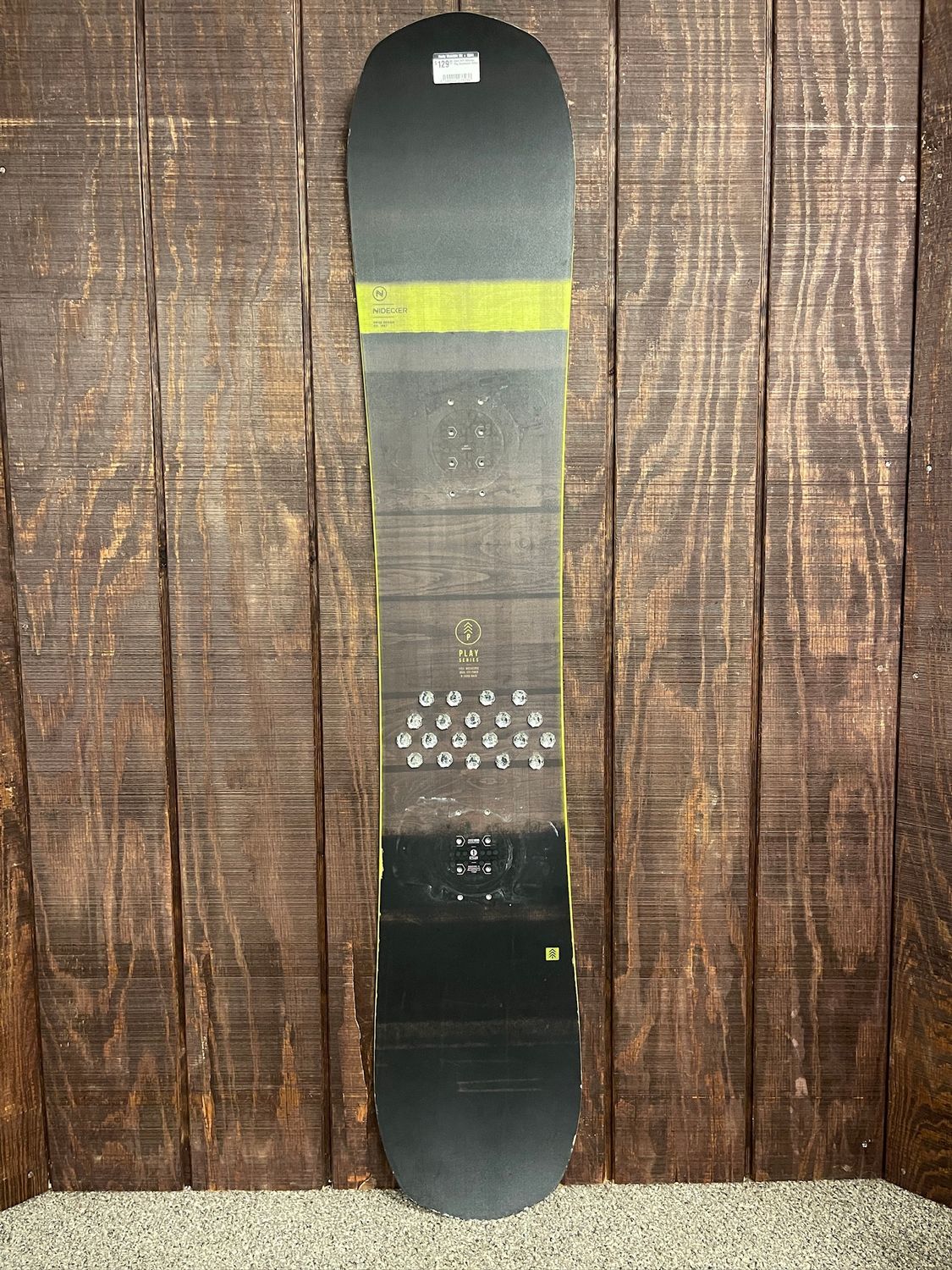 Used 2022 Nidecker Play Snowboard 159cm