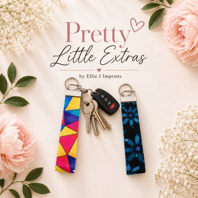 PRETTY LITTLE EXTRAS - WRISTLETS