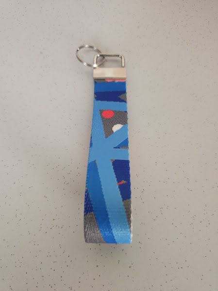 Pretty Little Extras - Coral Wave Wristlet