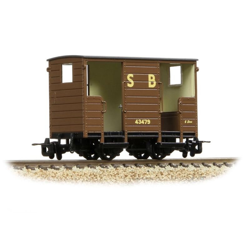 393-101A OO9 RNAD Open-End Brake Van Statfold Barn Railway Brown