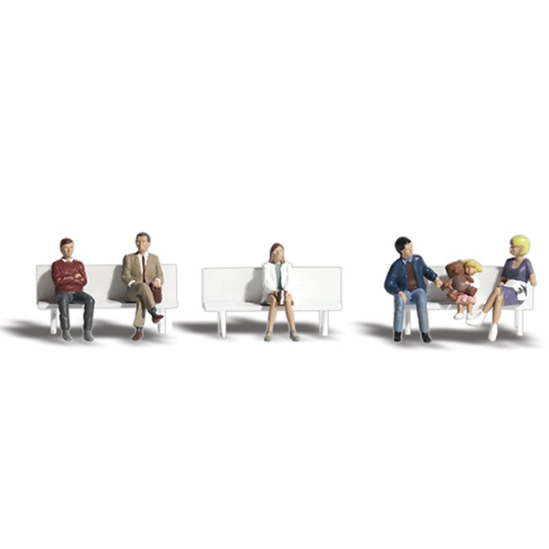 A1861 Bus Stop People HO Scale