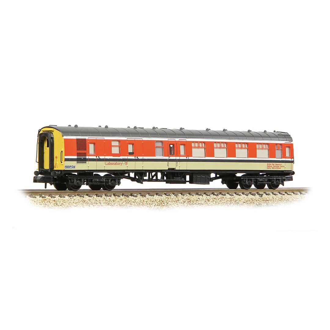 374-198 Graham Farish BR Mk1 BSK Brake Second Laboratory 11