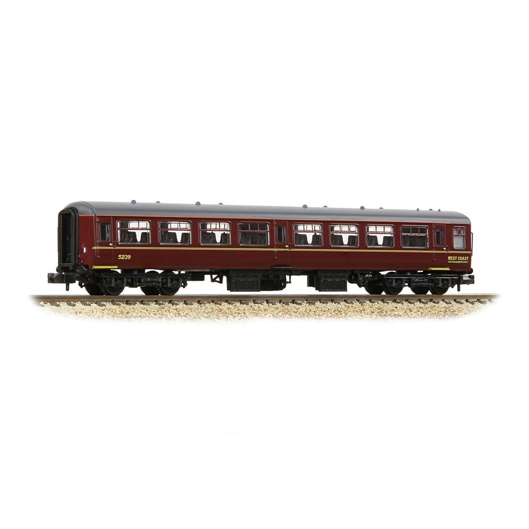 374-715 N Gauge Mk2A TSO Coach WCRC Maroon 5239