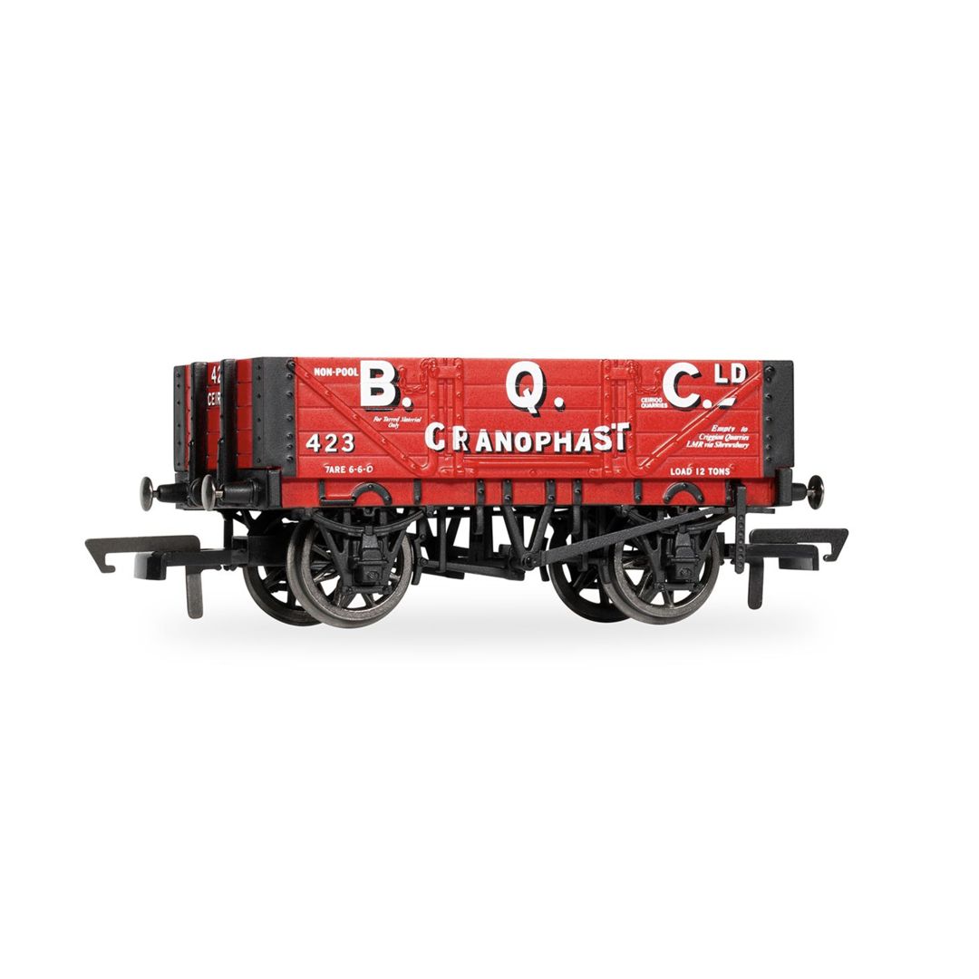 Hornby R60295 OO Gauge &#39;BQC&#39; 4 Plank Wagon