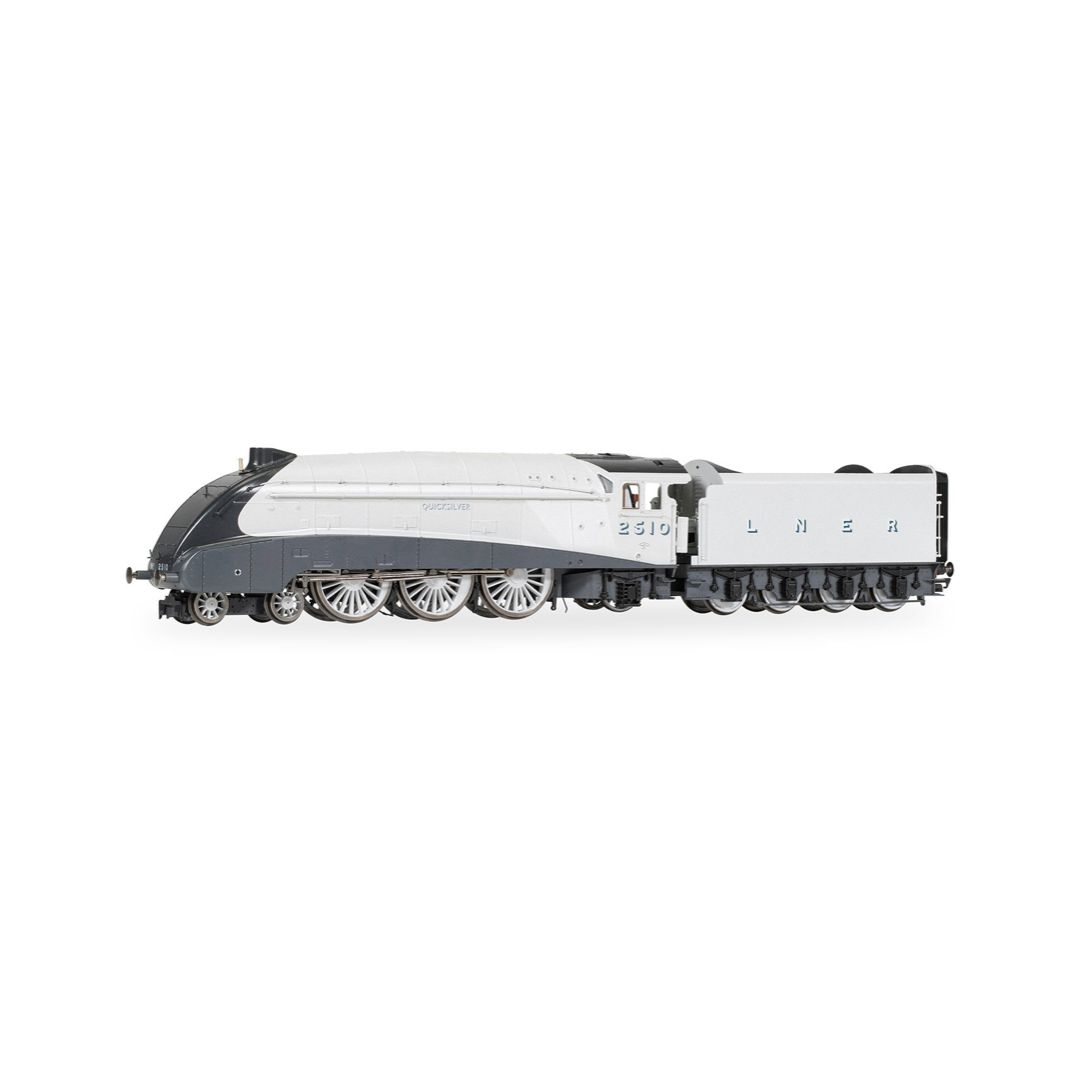 R30457 Hornby OO Gauge Dublo LNER Class A4 &#39;Quicksilver&#39; (Silver Jubilee Collection)