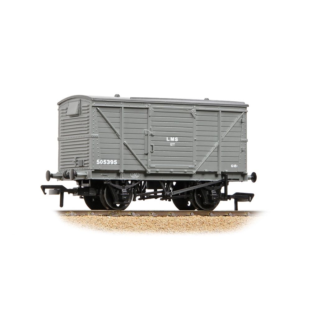 Bachmann 37-803C OO Gauge LMS 12T Planked Ventilated Van LMS Grey Bachmann 37-803C OO Gauge LMS 12T Planked Ventilated Van LMS Grey