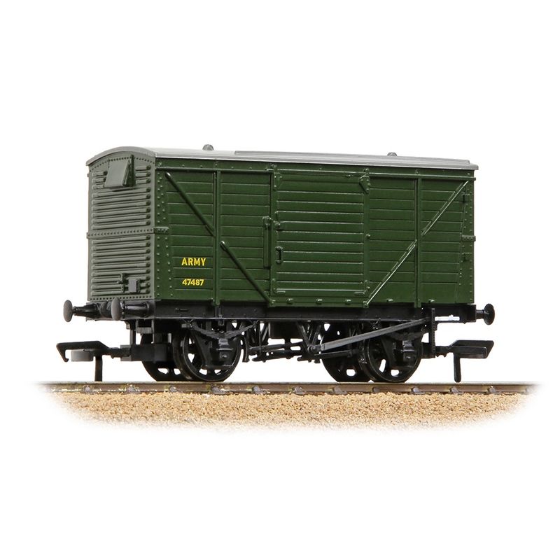 Bachmann OO Gauge 37-806A LMS 12T Planked Ventilated Van ARMY Green